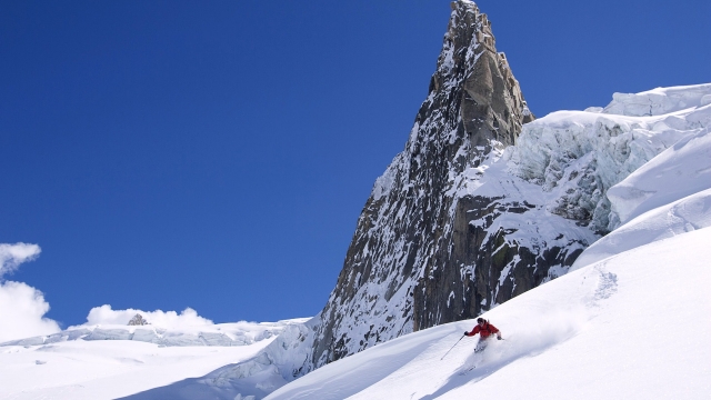 ŷ������˭������Ϸ�����ͣ�һ���˽�Ĵ�������Ϸ�ּ��ƶ���ʷ�ݱ�